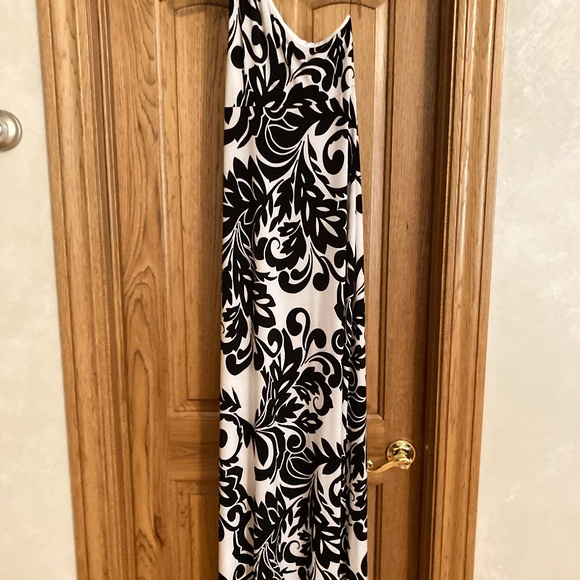 One shoulder dress - Picture 3 of 3